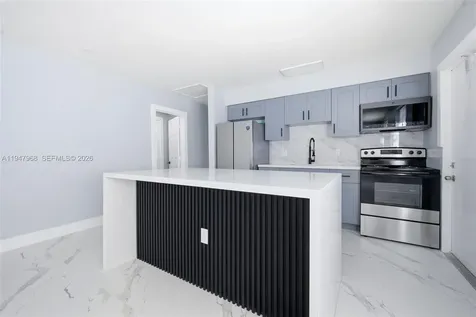 2440 Hayes Street Hollywood FL 33020