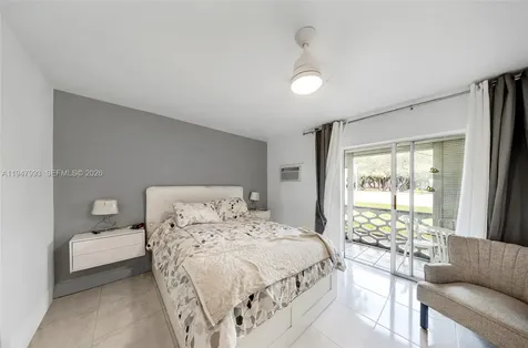 15610 NE 6th Avenue Miami FL 33162