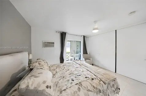 15610 NE 6th Avenue Miami FL 33162