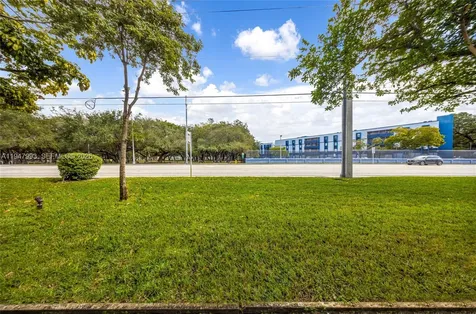 15610 NE 6th Avenue Miami FL 33162