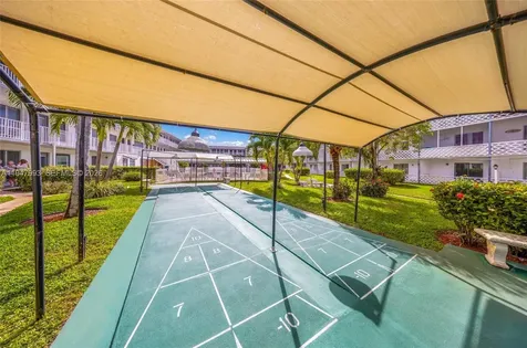 15610 NE 6th Avenue Miami FL 33162