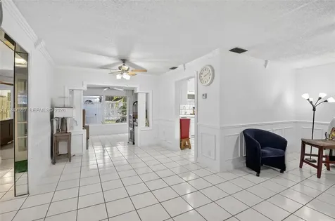 2299 NW 73rd Avenue Sunrise FL 33313