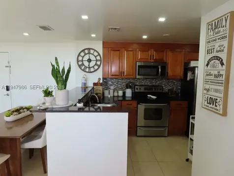 215 SW 42nd Avenue Miami FL 33134