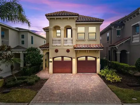 1041 Castle Pines Court Kissimmee FL 34747
