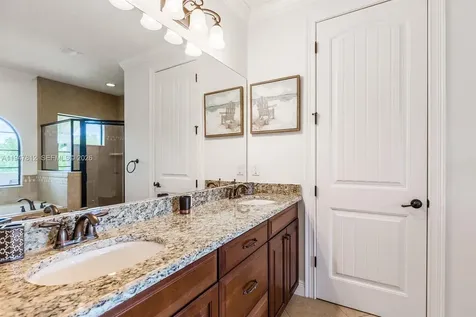 1041 Castle Pines Court Kissimmee FL 34747