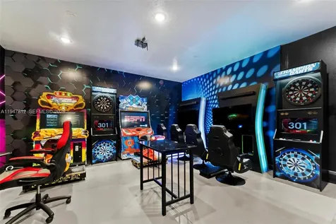 1041 Castle Pines Court Kissimmee FL 34747