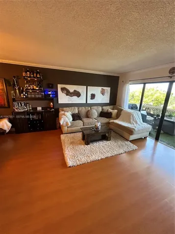 800 NE 195th Street Miami FL 33179