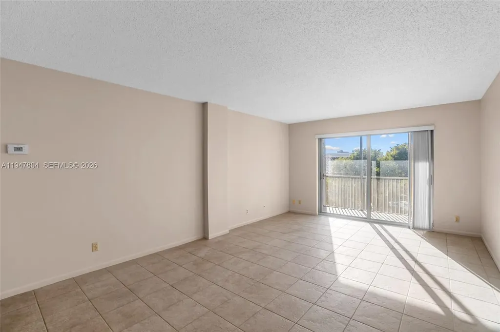 1100 NW 87th Avenue Coral Springs FL 33071