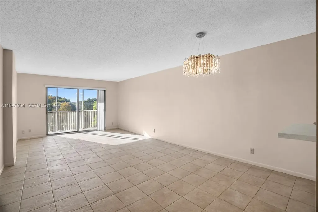 1100 NW 87th Avenue Coral Springs FL 33071