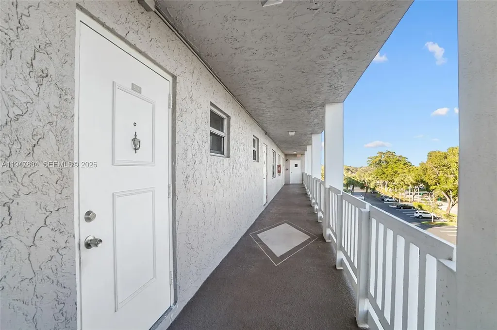 1100 NW 87th Avenue Coral Springs FL 33071