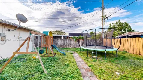 15621 SW 298th Terrace Homestead FL 33033