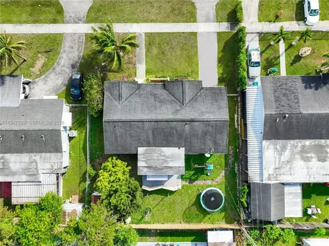 15621 SW 298th Terrace Homestead FL 33033