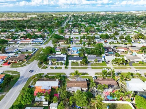15621 SW 298th Terrace Homestead FL 33033