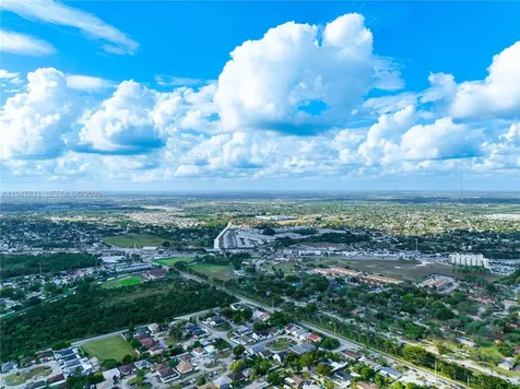 15621 SW 298th Terrace Homestead FL 33033