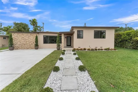 141 NE 122nd Street North Miami FL 33161
