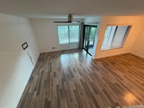 1617 Cypress Pointe Drive Coral Springs FL 33071