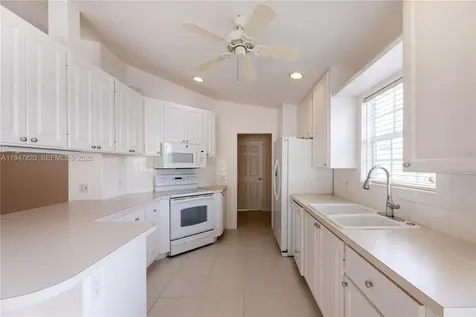 8528 SE Retreat Drive Hobe Sound FL 33455