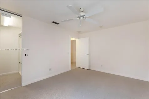 8528 SE Retreat Drive Hobe Sound FL 33455