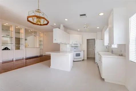 8528 SE Retreat Drive Hobe Sound FL 33455