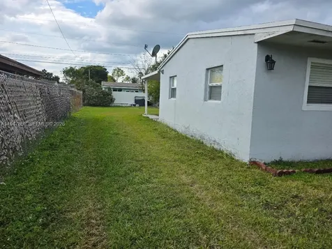 22310 SW 114th Court Miami FL 33170