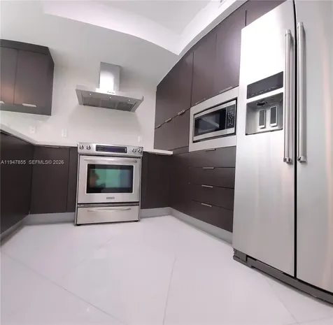 Sunny Isles Beach FL 33160