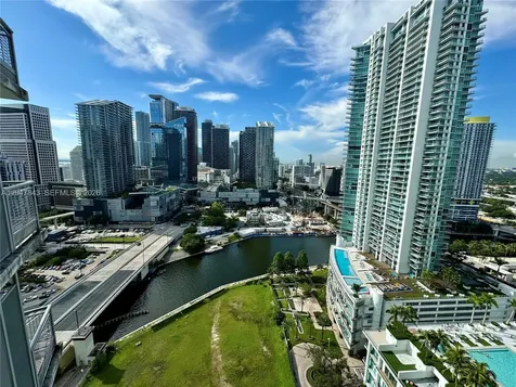 350 S Miami Avenue Miami FL 33130