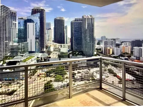350 S Miami Avenue Miami FL 33130
