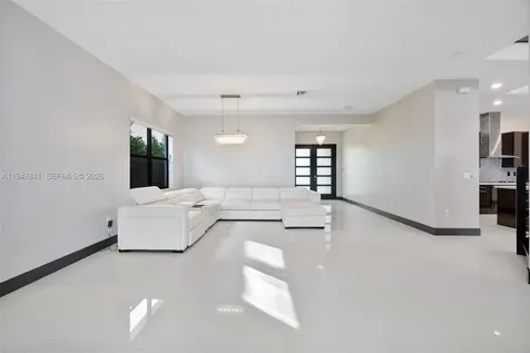 15722 NW 88th Avenue Miami Lakes FL 33018