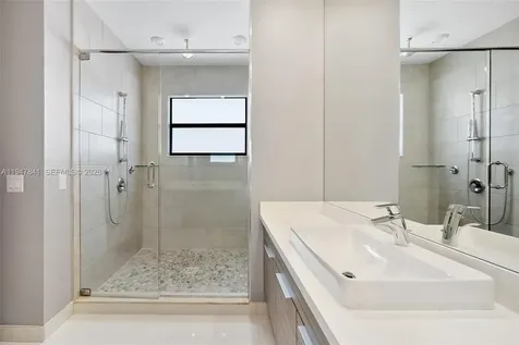 15722 NW 88th Avenue Miami Lakes FL 33018