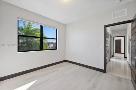 15722 NW 88th Avenue Miami Lakes FL 33018