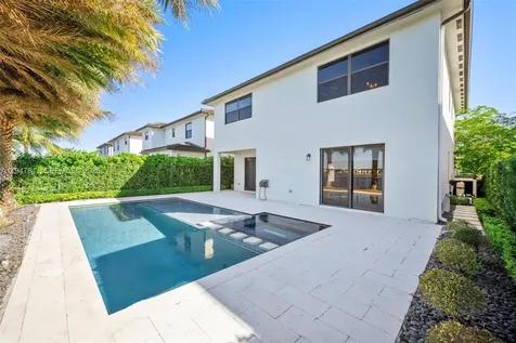 15722 NW 88th Avenue Miami Lakes FL 33018