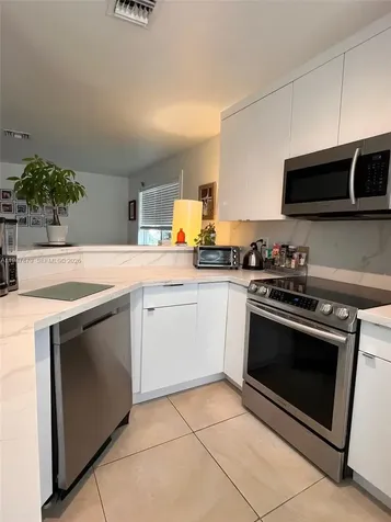 747 SW 6th Street Hallandale Beach FL 33009