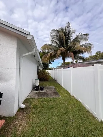 747 SW 6th Street Hallandale Beach FL 33009