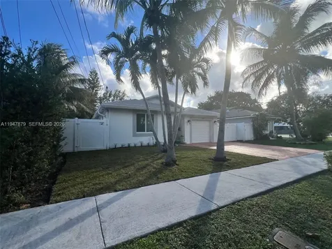 747 SW 6th Street Hallandale Beach FL 33009