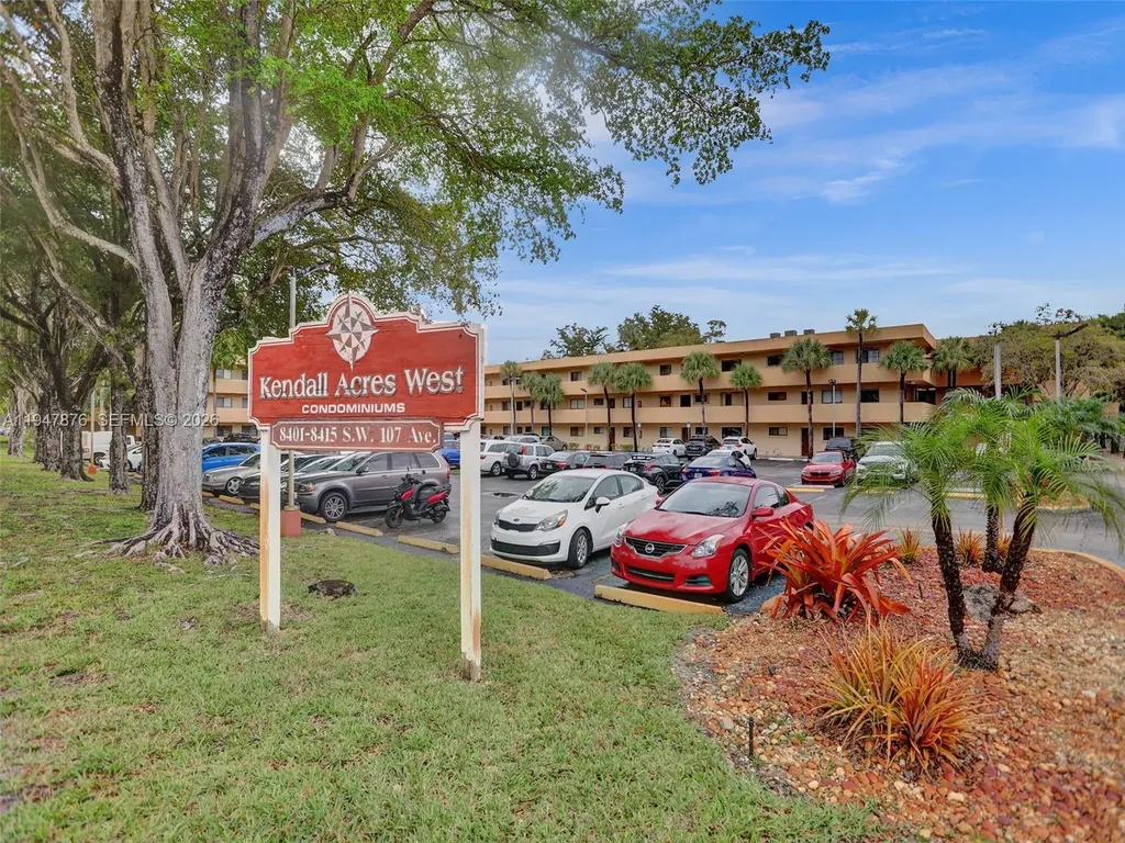 8415 SW 107th Avenue Miami FL 33173