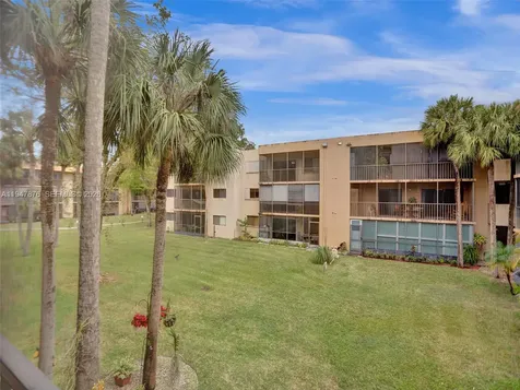 8415 SW 107th Avenue Miami FL 33173