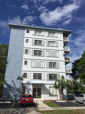 1701 Washington Street Hollywood FL 33020