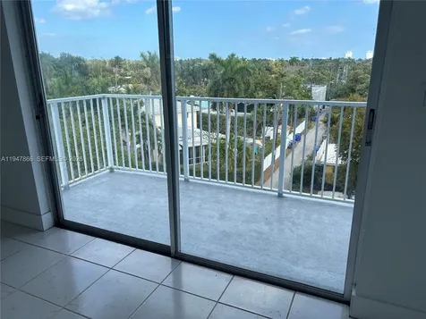 1701 Washington Street Hollywood FL 33020