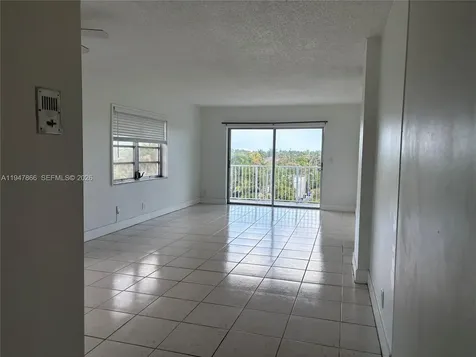 1701 Washington Street Hollywood FL 33020