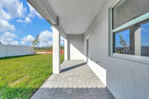 27210 SW 159th Path Miami FL 33031