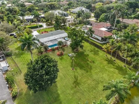 11071 SW 30th Court Davie FL 33328