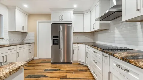 11071 SW 30th Court Davie FL 33328