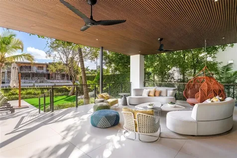7333 Belle Meade Boulevard Miami FL 33138