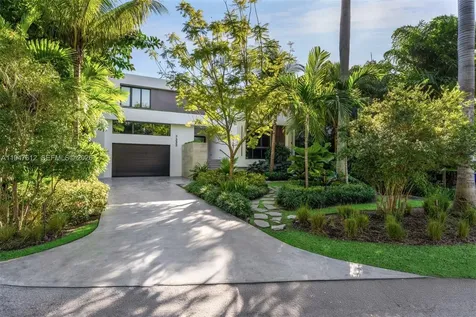 7333 Belle Meade Boulevard Miami FL 33138