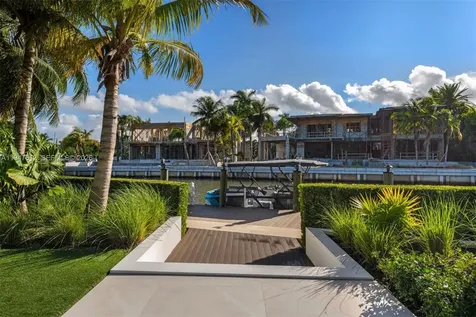 7333 Belle Meade Boulevard Miami FL 33138