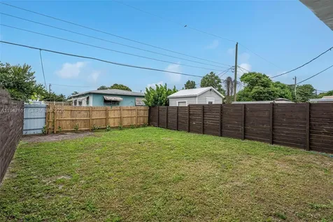 130-134 NW 57th Street Oakland Park FL 33309