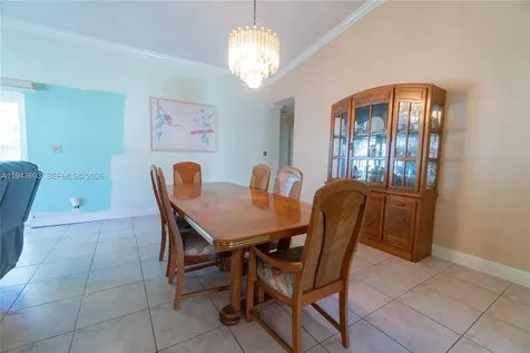 7674 NW 88th Lane Tamarac FL 33321