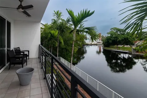 2900 NE 12th Terrace Oakland Park FL 33334