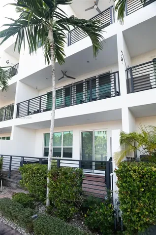 2900 NE 12th Terrace Oakland Park FL 33334