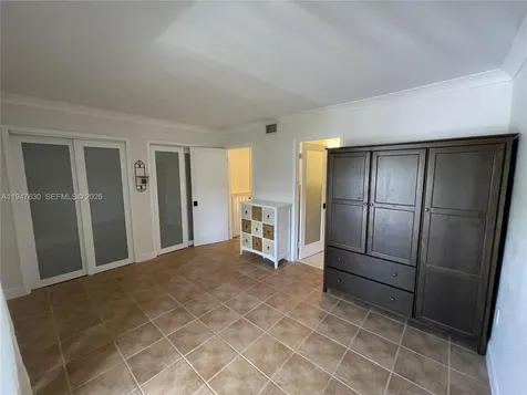 9944 NW 41st Street Doral FL 33178